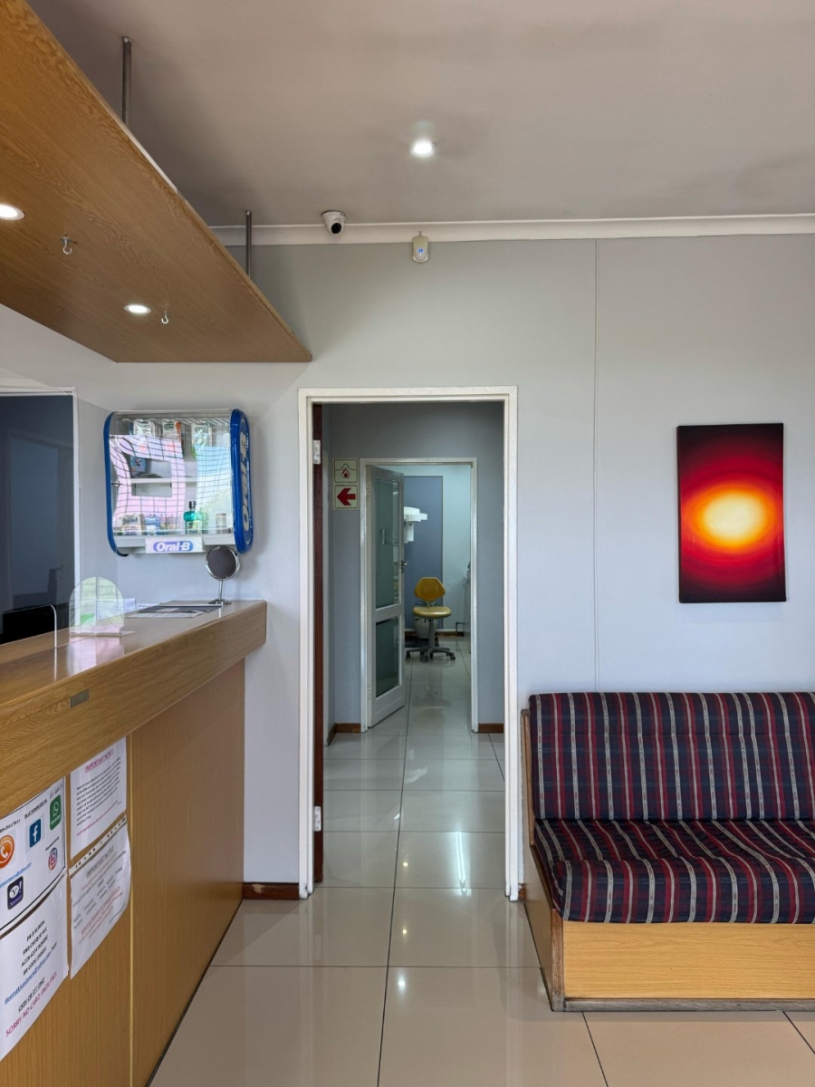  Bedroom Property for Sale in Hillcrest Heights Western Cape
